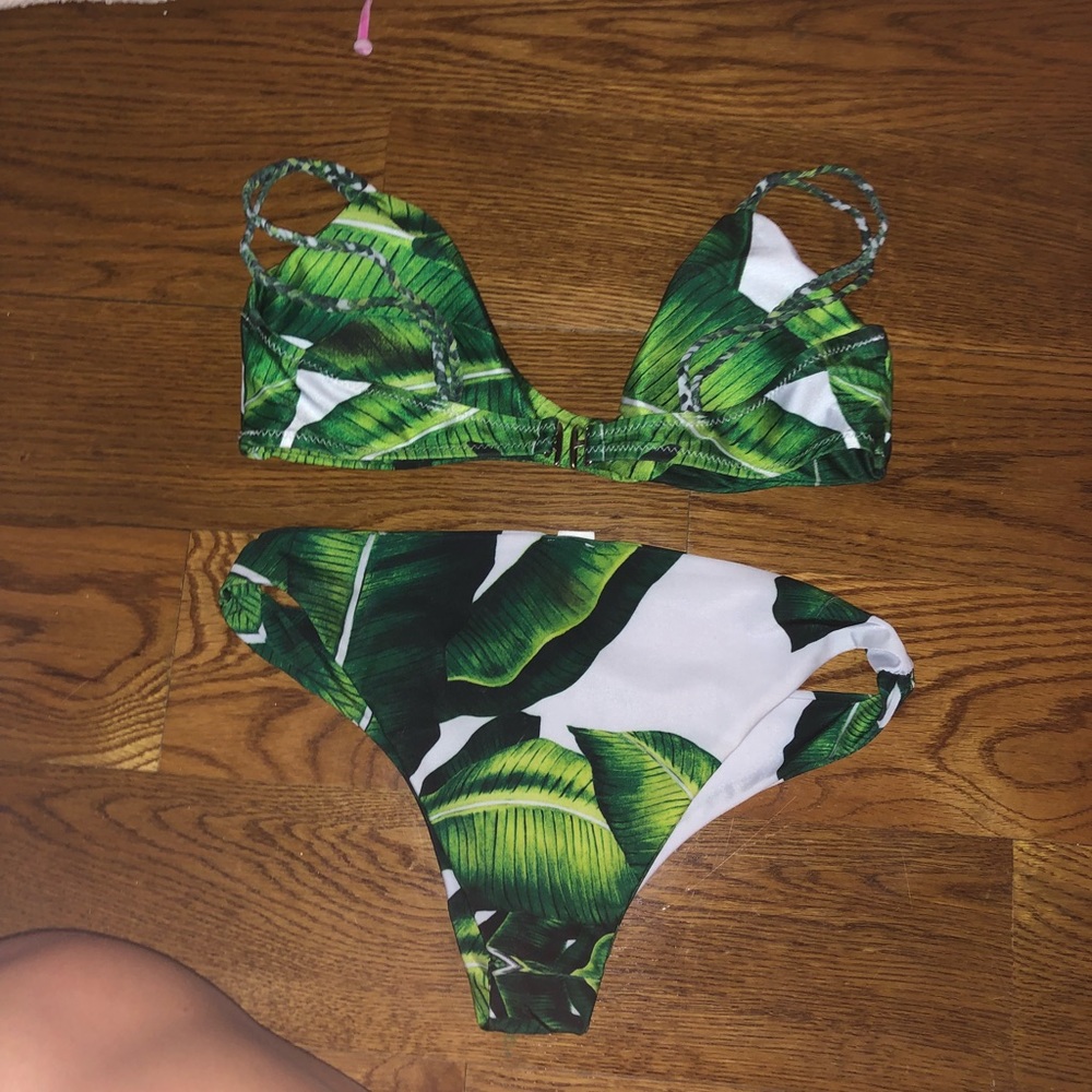 bikini bundle!!! - Picture 6 of 8